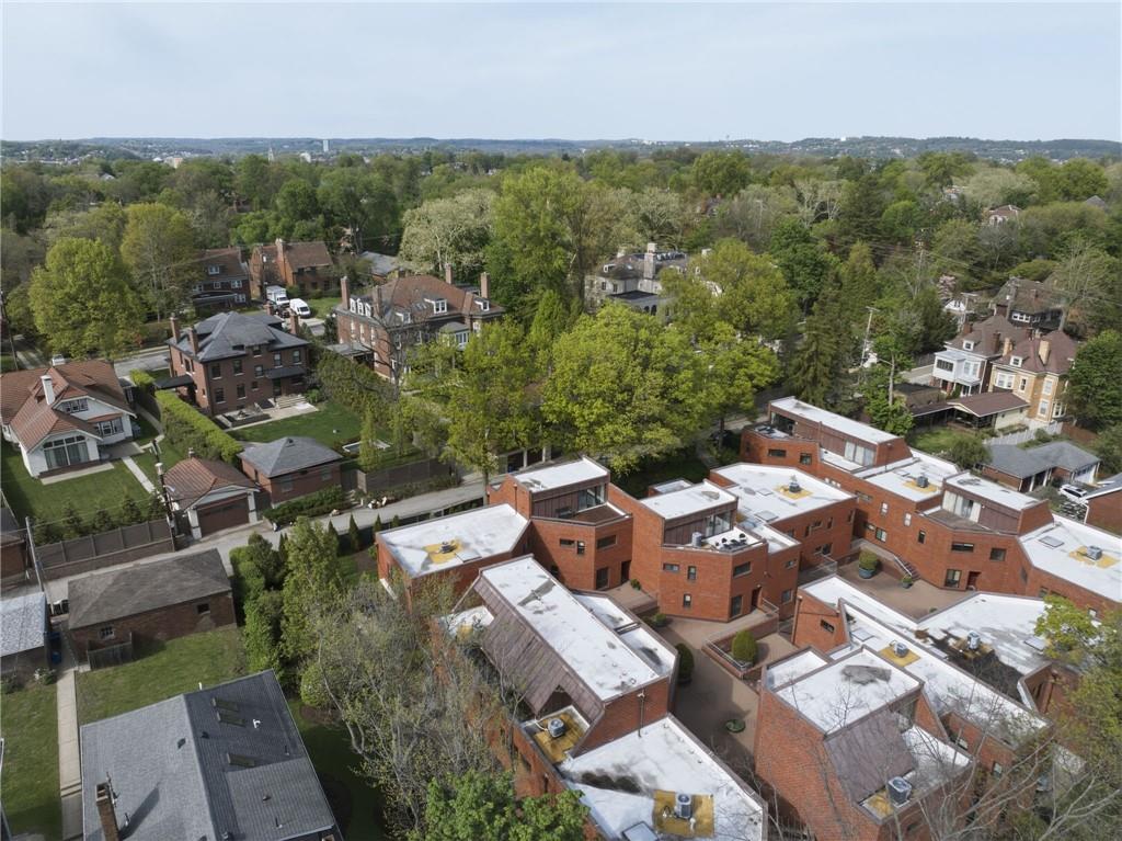 5535 Forbes Avenue, Unit E Pittsburgh, PA 15217 - Photo 48 of 50 an aerial view of multiple house