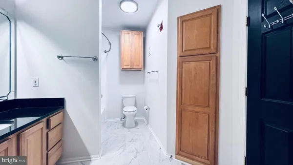 $387,990 | 1600 Spring Gate Dr., Unit 2206, McLean, VA 22102