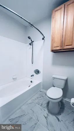 $387,990 | 1600 Spring Gate Dr., Unit 2206, McLean, VA 22102