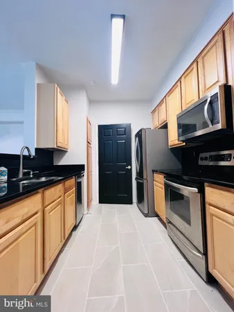 $387,990 | 1600 Spring Gate Dr., Unit 2206, McLean, VA 22102