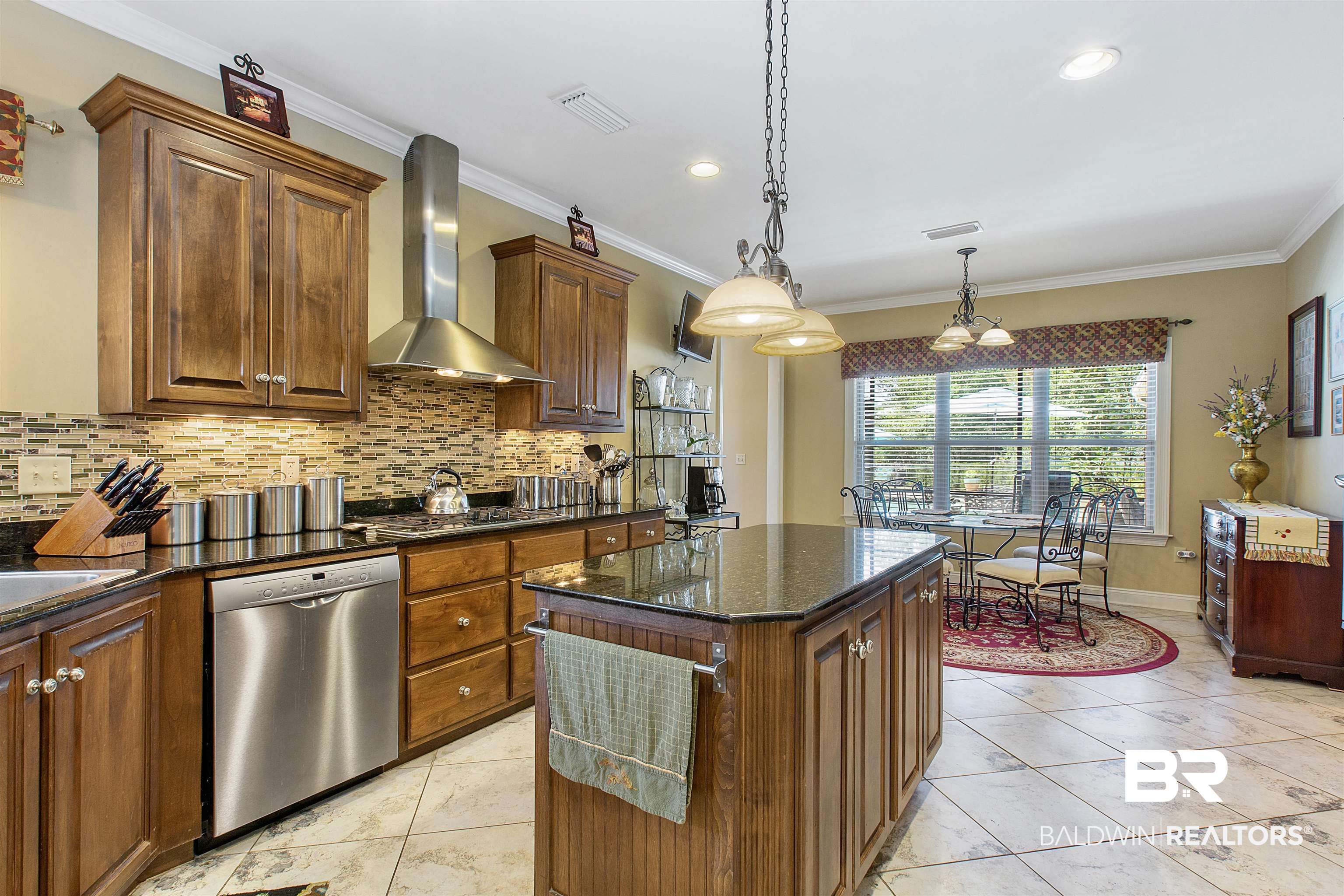 112 Pinnacle Court Fairhope, AL 36532 - Photo 18 of 44 Kitchen to Breakfast Room