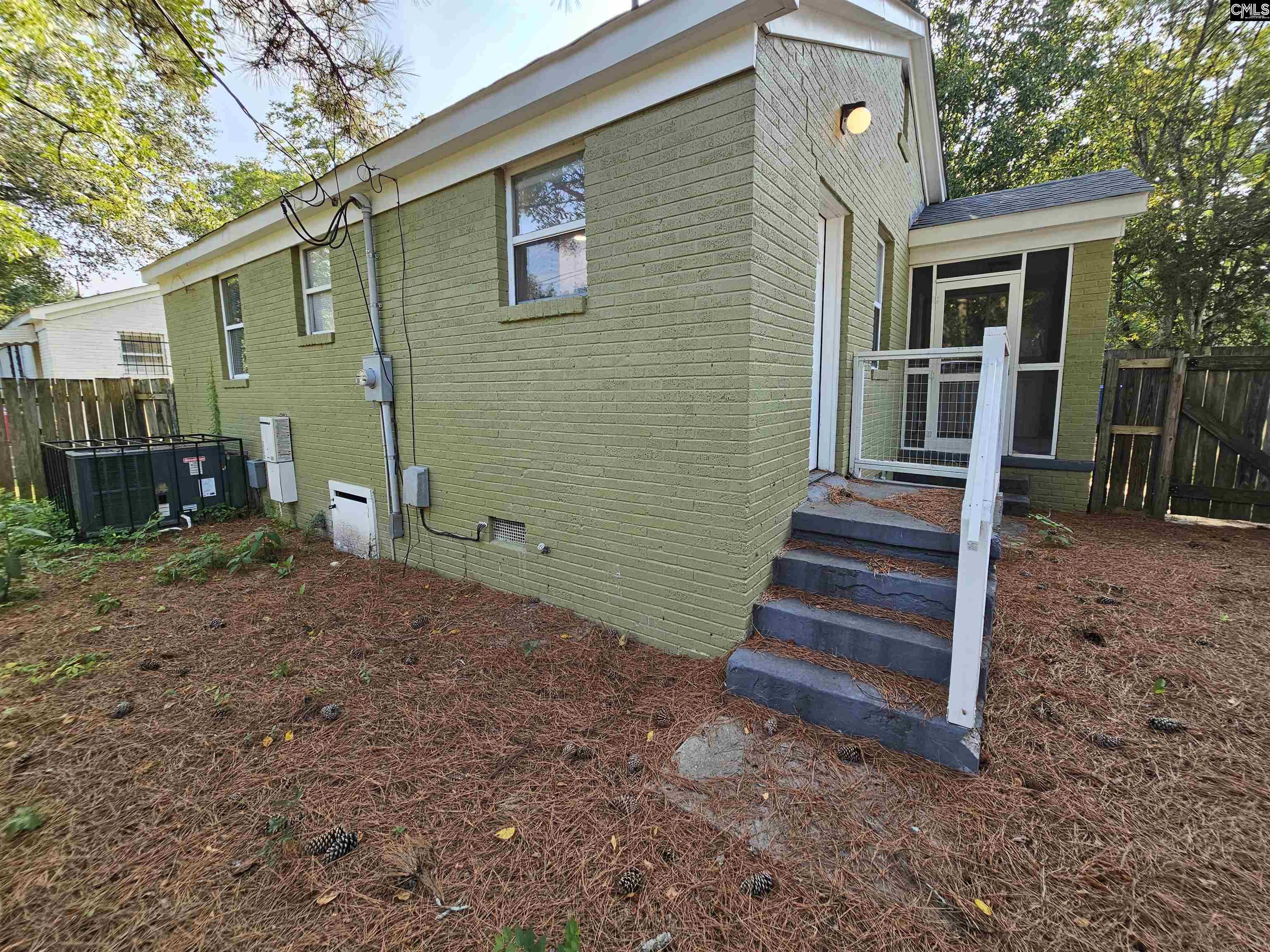 802 South Kilbourne Road Columbia, SC 29205 - Photo 16 of 18