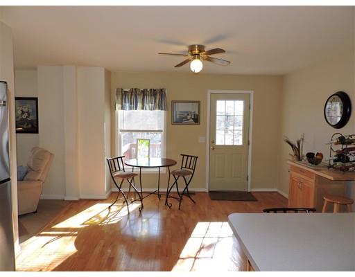 28 Colonial Road Webster, MA 01570 - Photo 12 of 30 Gallery Image 12