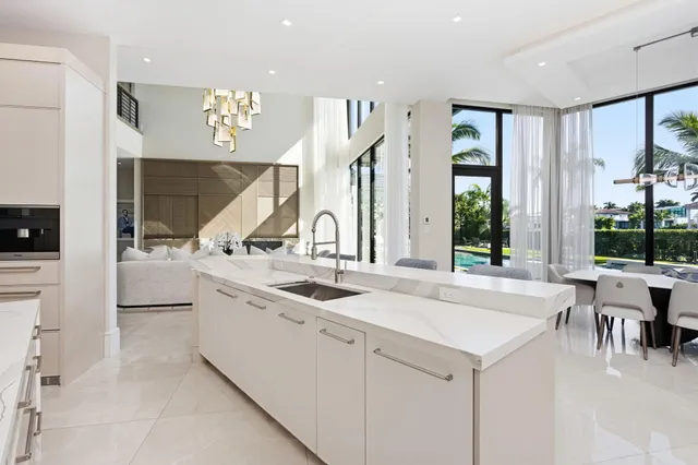 $15,950,000 | 7202 Ayrshire Lane, Boca Raton, FL 33496