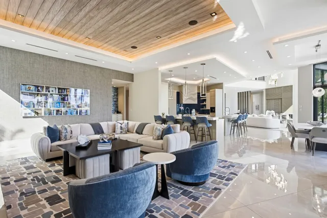 $15,950,000 | 7202 Ayrshire Lane, Boca Raton, FL 33496