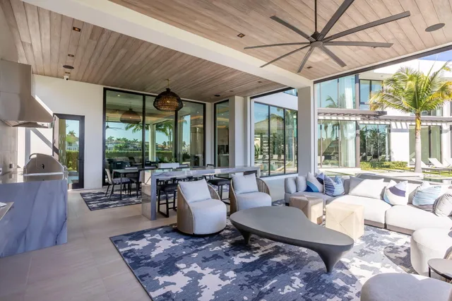 $15,950,000 | 7202 Ayrshire Lane, Boca Raton, FL 33496