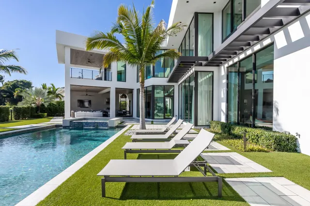$15,950,000 | 7202 Ayrshire Lane, Boca Raton, FL 33496