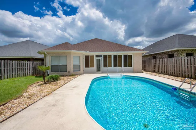 $3,200 | 2523 Pine Forest Road, Cantonment, FL 32533