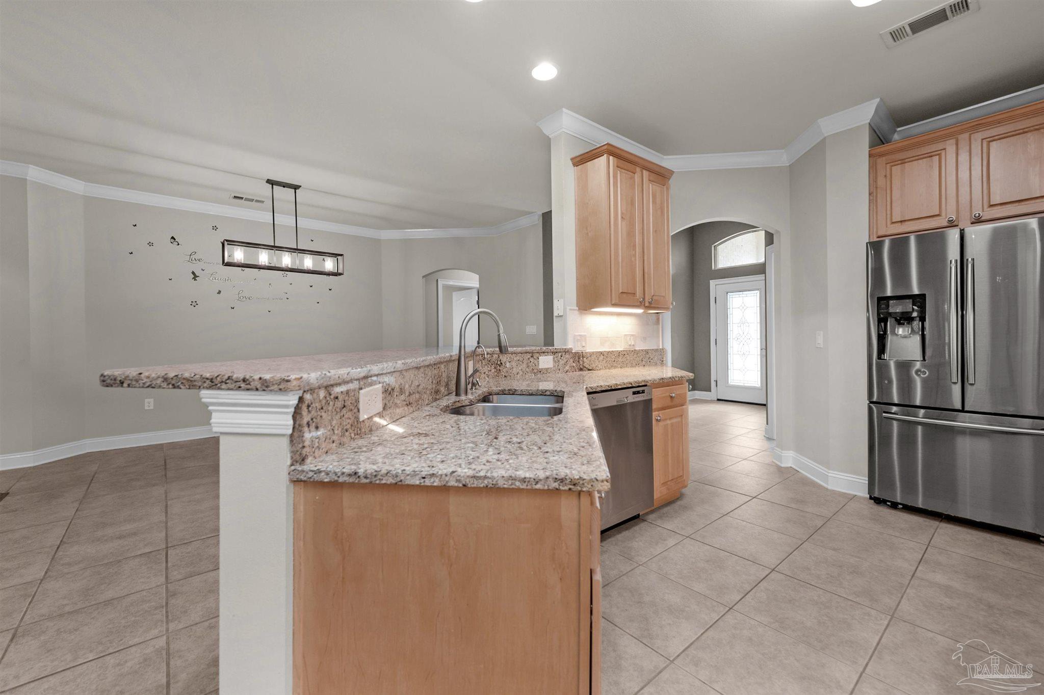 2523 Pine Forest Road Cantonment, FL 32533 - Photo 8 of 38