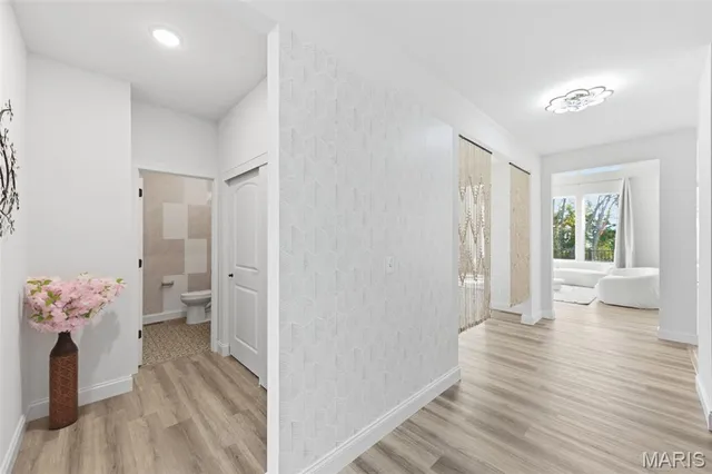 $864,000 | 8032 Cotswald Trail, Cottleville, MO 63304