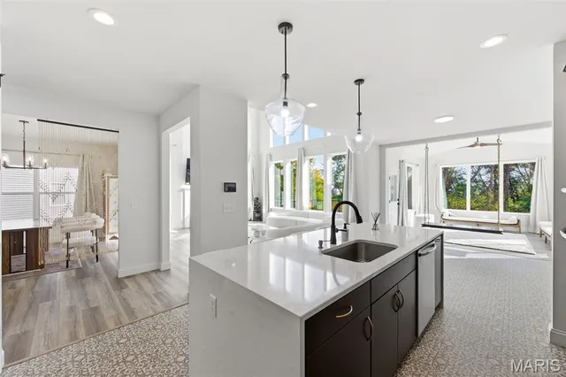 $864,000 | 8032 Cotswald Trail, Cottleville, MO 63304