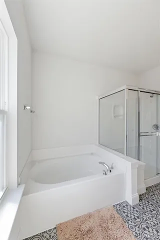 $864,000 | 8032 Cotswald Trail, Cottleville, MO 63304