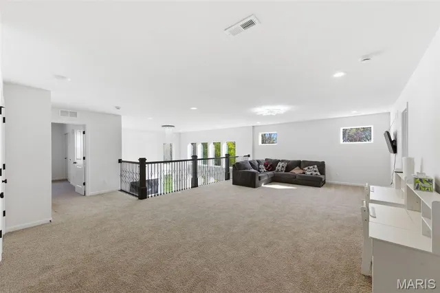 $864,000 | 8032 Cotswald Trail, Cottleville, MO 63304