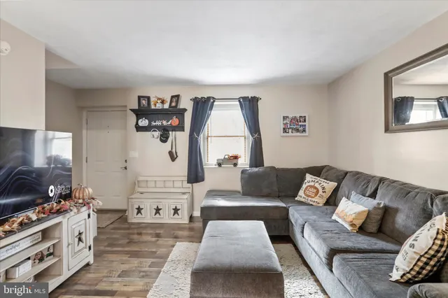 $216,000 | 13719 Brant Road Southwest, Cresaptown, MD 21502