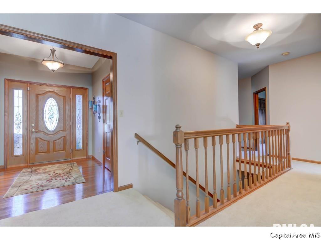 4004 Stone Bridge Road Springfield, IL 62711 - Photo 5 of 33