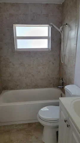 $1,195 | 1913 Delaware Avenue, Unit A, Fort Pierce, FL 34950