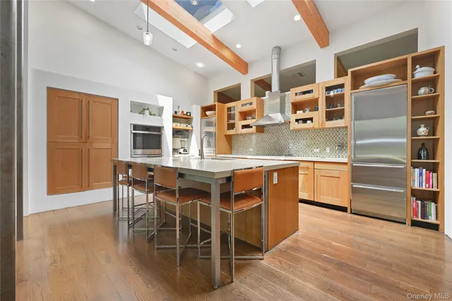 $3,690,000 | 37 Sarles Street, Armonk, NY 10504