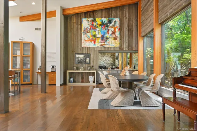 $3,690,000 | 37 Sarles Street, Armonk, NY 10504