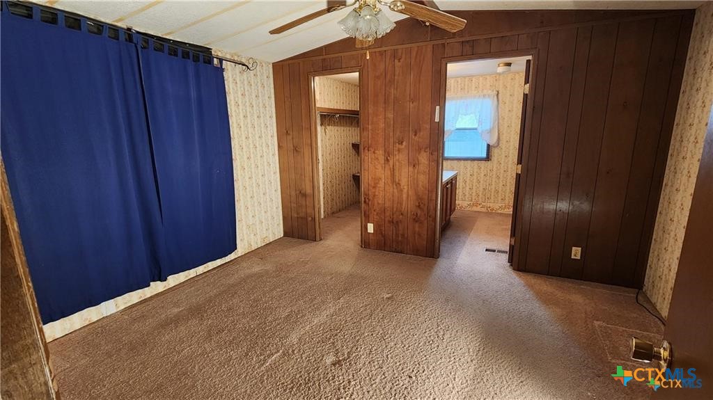 2105 East North Street Victoria, TX 77901 - Photo 19 of 25