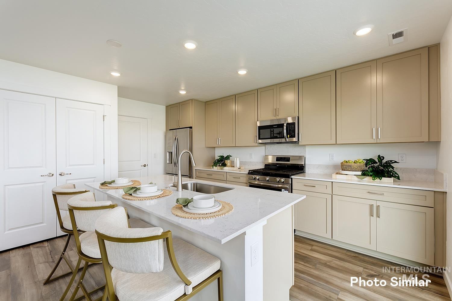 9063 West Inspirado Street Meridian, ID 83646 - Photo 6 of 29