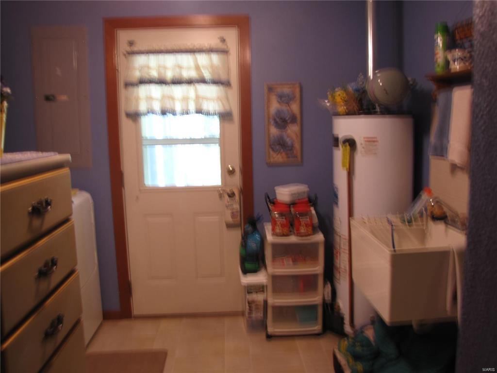 612 Springhill Court O'Fallon, IL 62269 - Photo 14 of 35