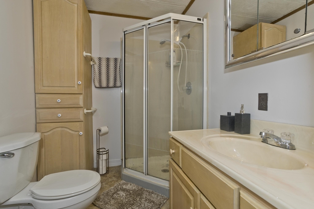 93 Grochmal Avenue, Unit 12 Springfield, MA 01151 - Photo 27 of 28