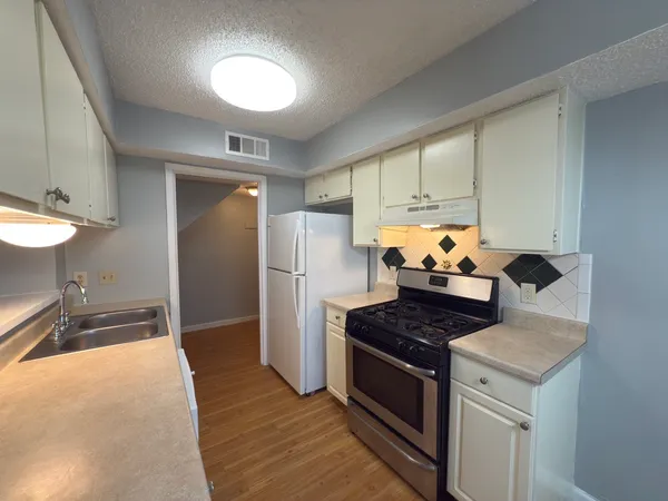 $1,225 | 1312 Southport Drive, Unit B, Austin, TX 78704