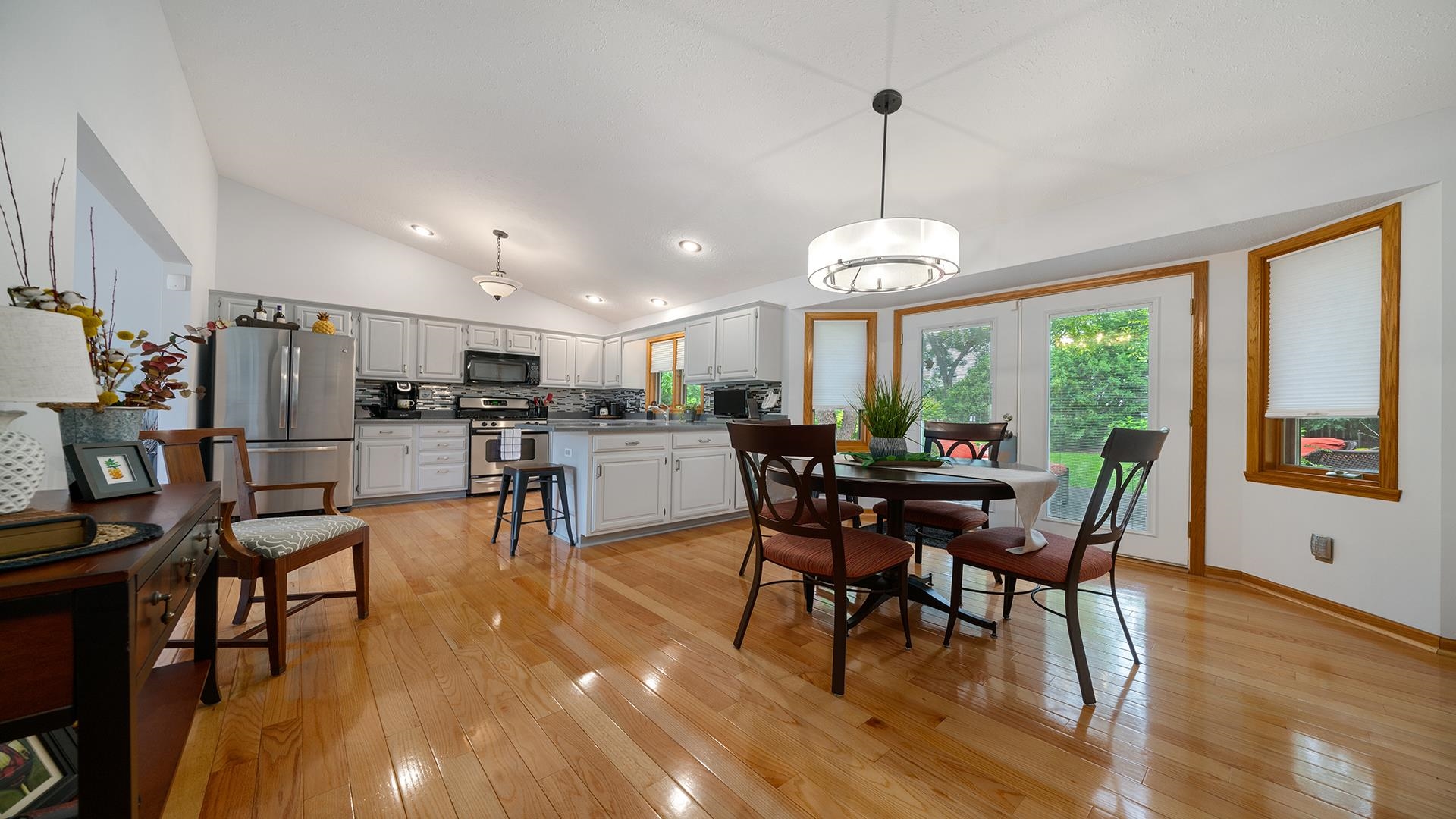3759 Sherbrooke Road Rockford, IL 61114 - Photo 8 of 39 Gallery Image 8