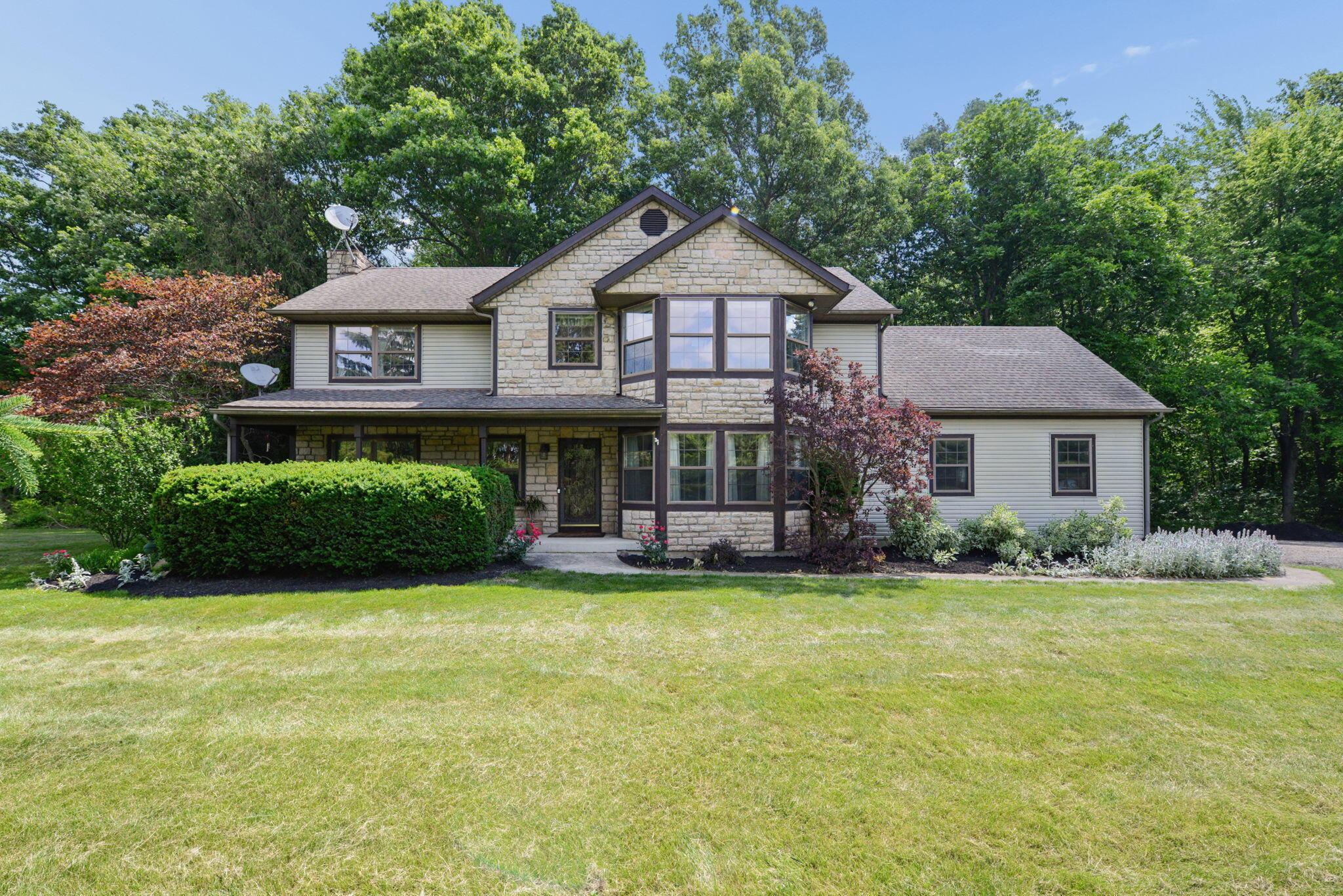 5846 Houchard Road Dublin, OH 43016 - Photo 3 of 43