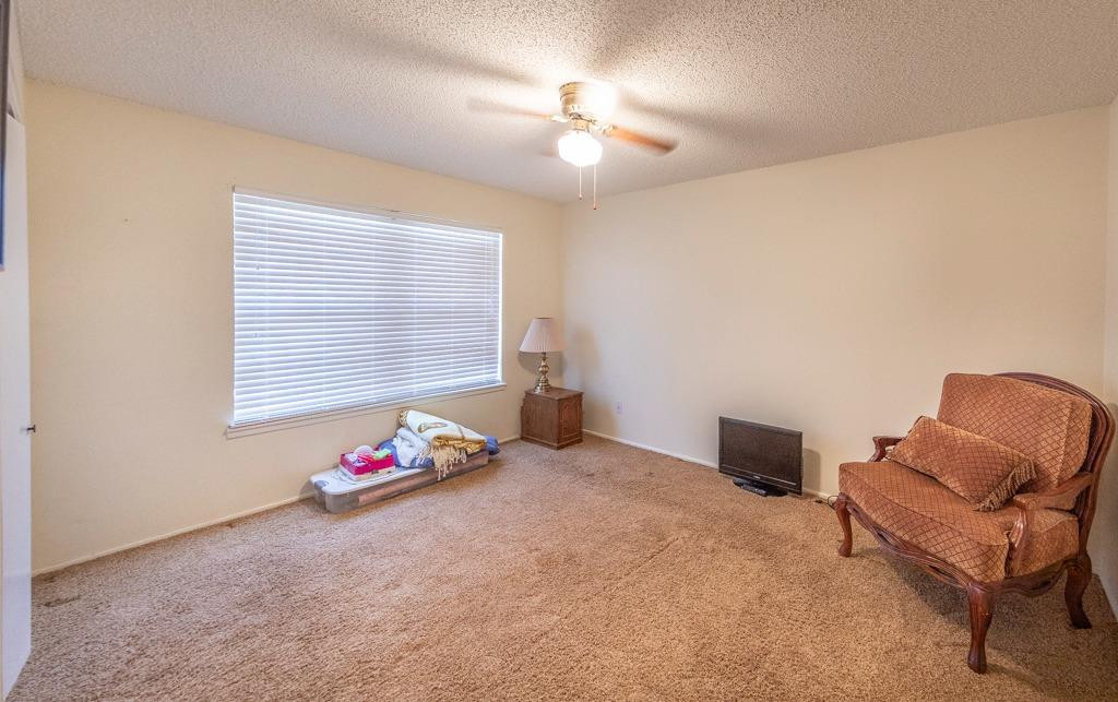4401 53rd Street Lubbock, TX 79414 - Photo 14 of 23 Photo 14