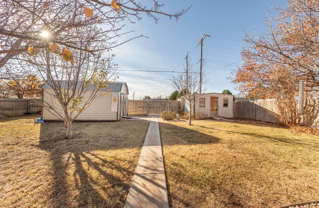4401 53rd Street Lubbock, TX 79414 - Photo 20 of 23 Photo 20