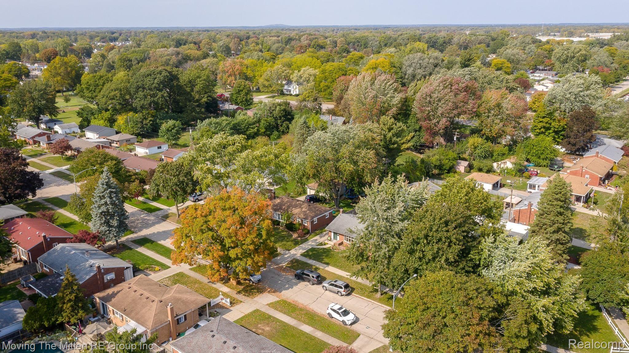 36776 Pinewood Road Wayne, MI 48184 - Photo 35 of 35 MTM_36776_pinewood-35.jpg