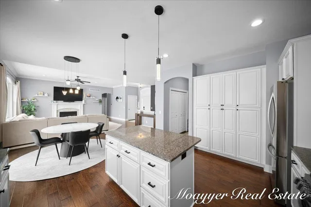 $685,000 | 1791 68th Street Southwest, Byron Center, MI 49315