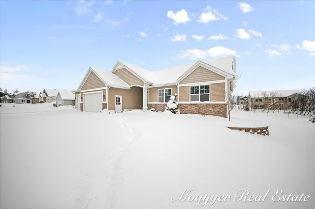 $685,000 | 1791 68th Street Southwest, Byron Center, MI 49315