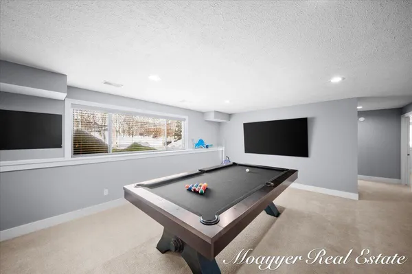 $645,000 | 1791 68th Street Southwest, Byron Center, MI 49315