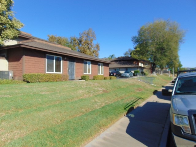 321 Sun Court El Cajon, CA 92021 - Photo 10 of 15