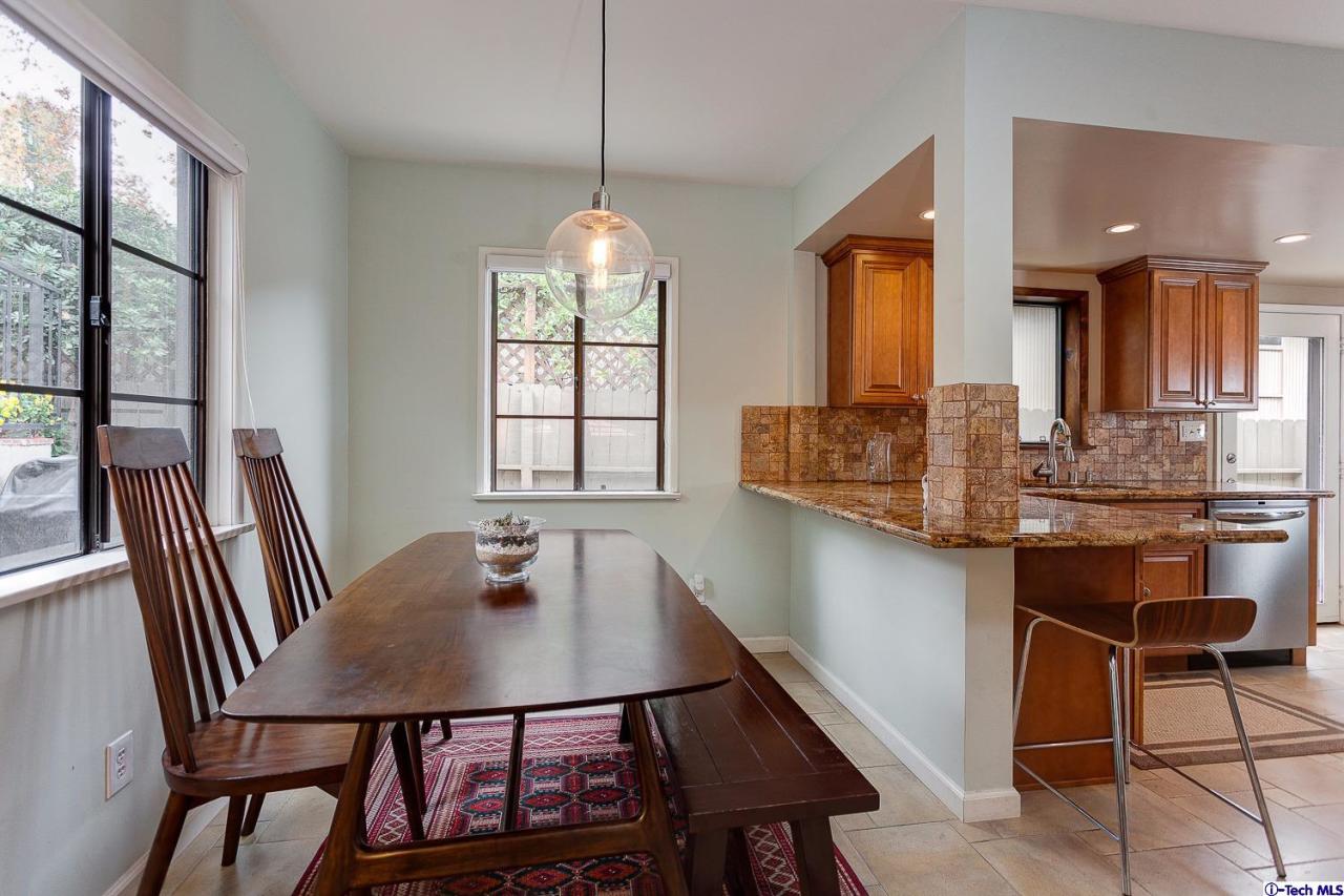 355 Sycamore Glen Pasadena, CA 91105 - Photo 10 of 28 Additional Photo