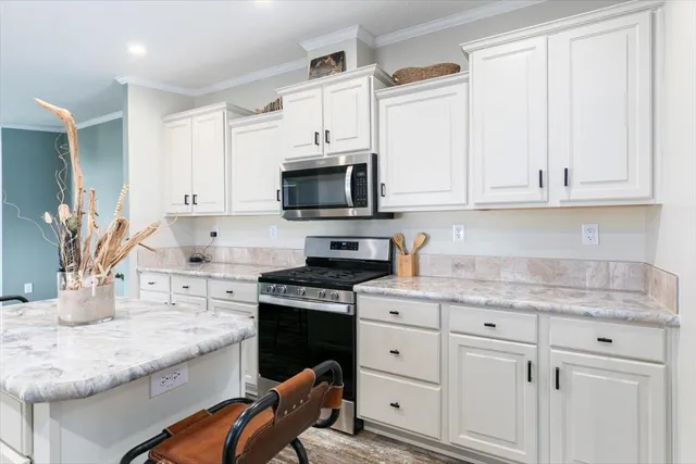 $389,900 | 403 Striped Bass Avenue, Portsmouth, NH 03801