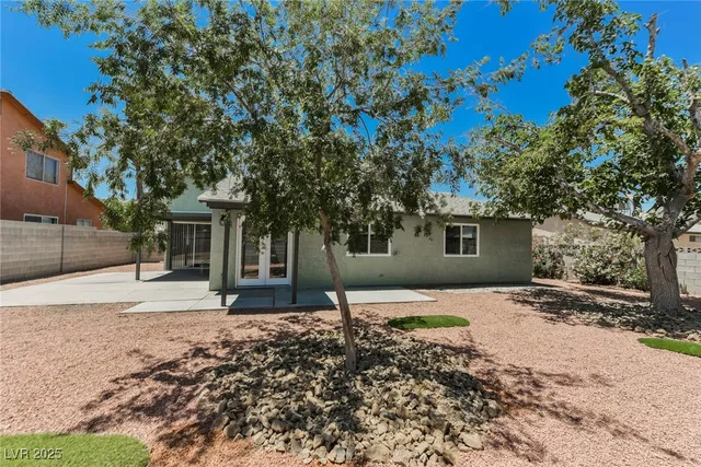 $2,040 | 3542 Bronco Road, Las Vegas, NV 89103