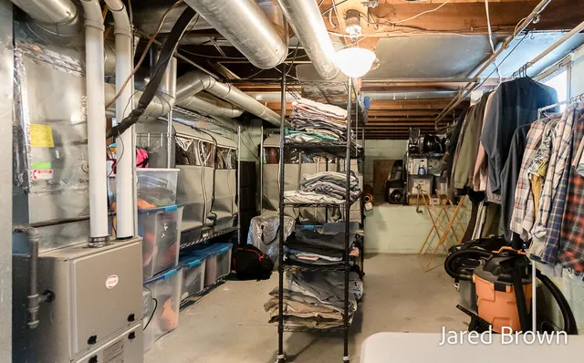 $215,000 | 2012 Moulton Avenue, Muskegon, MI 49445