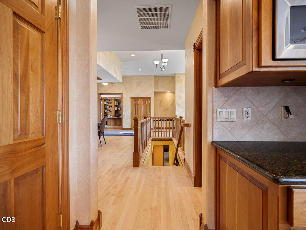 11707 Kestrel Road Klamath Falls, OR 97601 - Photo 22 of 65