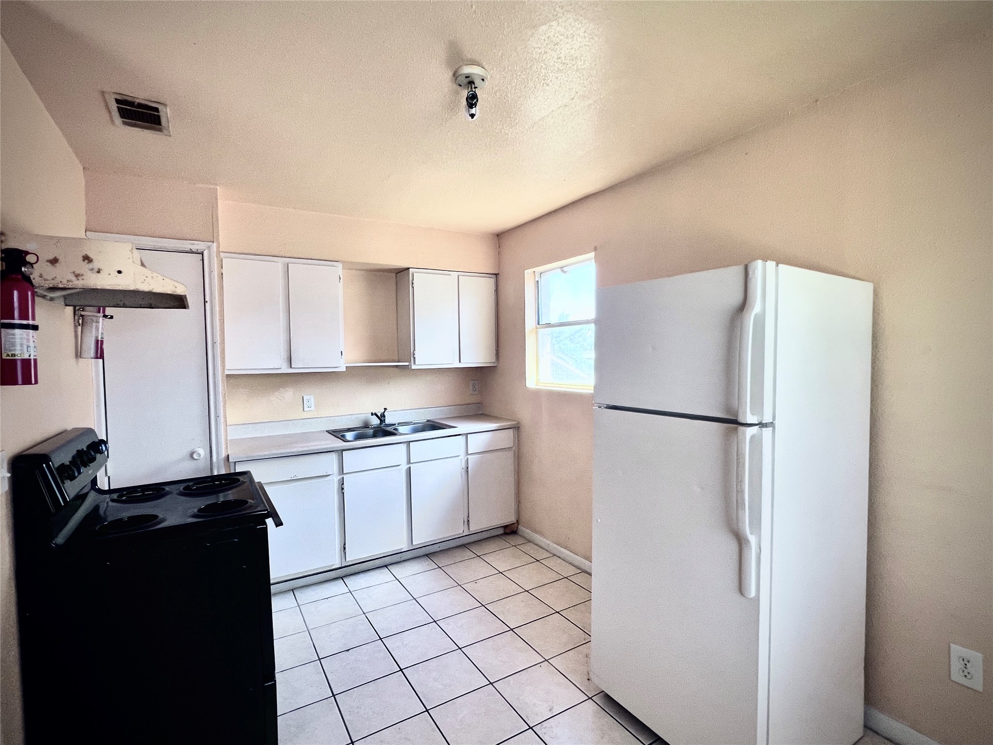 6802 Sayers Street, Unit A FEW Houston, TX 77016 - Photo 14 of 32