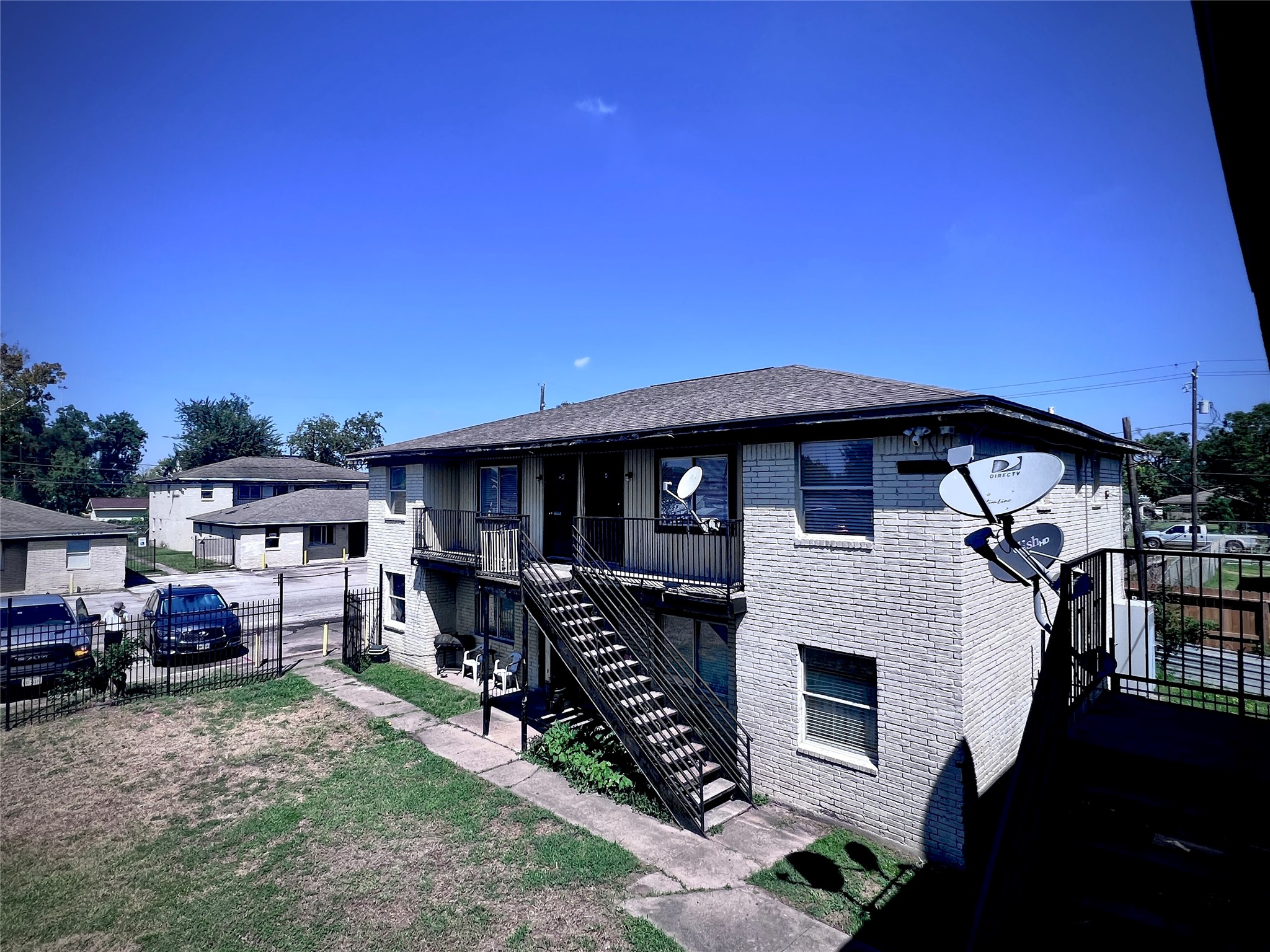 6802 Sayers Street, Unit A FEW Houston, TX 77016 - Photo 28 of 32 a front view of a house with a big yard