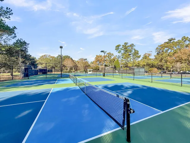 $4,350 | 4201 Meadowbrook Court, North Charleston, SC 29420