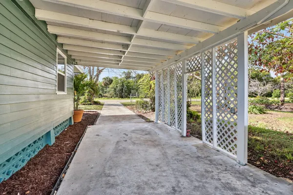 $2,250 | 2302 Cortez Boulevard, Fort Pierce, FL 34982