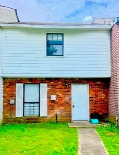 $96,000 | 27 Pinewood Court, New Orleans, LA 70114