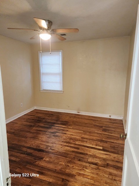 2443 South Lumpkin Road Columbus, GA 31903 - Photo 6 of 13 a view of an empty room and window