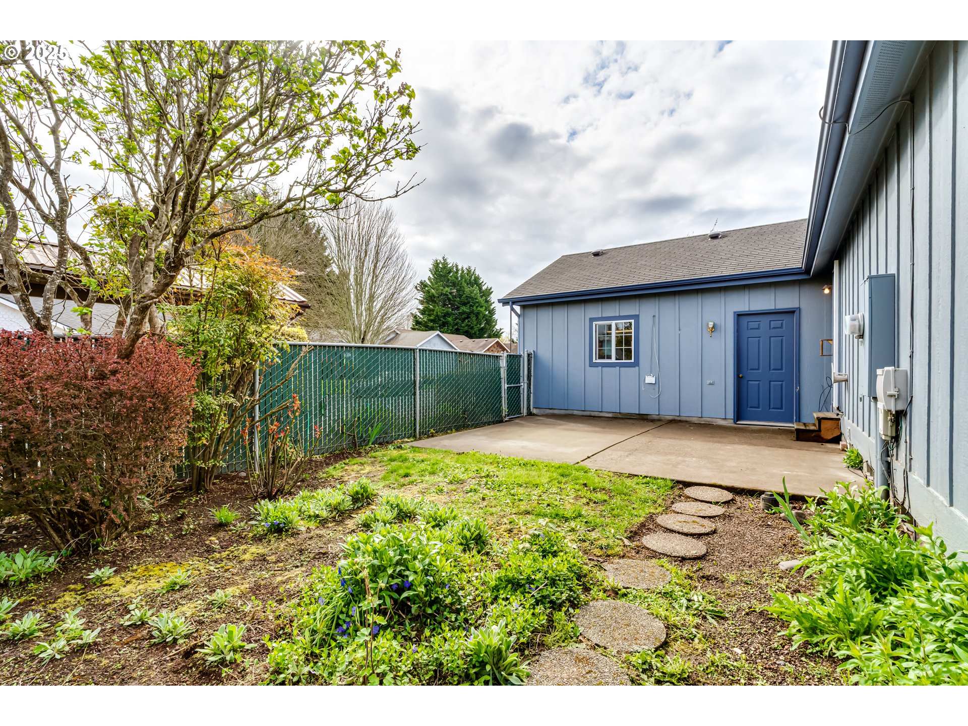 5211 Golden Eagle Drive Eugene, OR 97402 - Photo 29 of 32