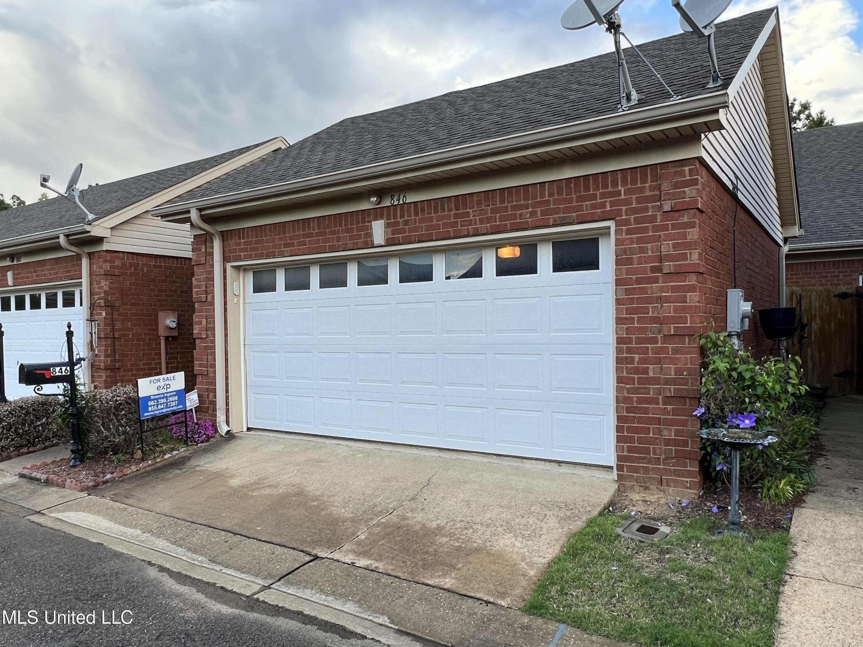 846 Cardinal Lane Hernando, MS 38632 - Photo 11 of 11 garage