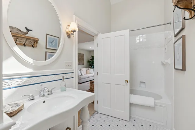 $9,998,000 | 60 Ocean Avenue, Kennebunkport, ME 04046